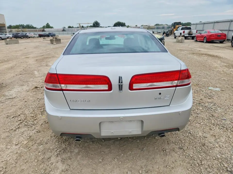 2010 LINCOLN MKZ   
