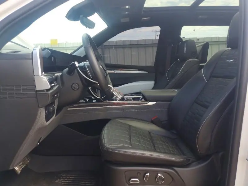 2025 CADILLAC ESCALADE V   