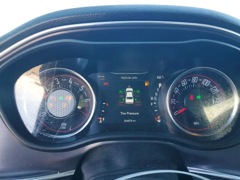 2017 DODGE CHALLENGER SXT  