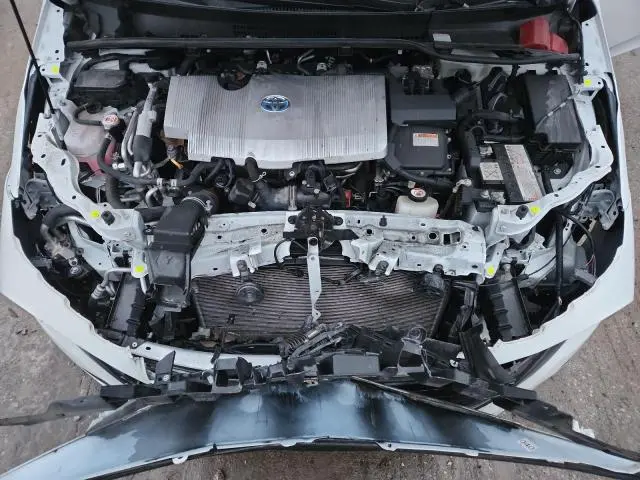 2021 TOYOTA PRIUS PRIME LE  