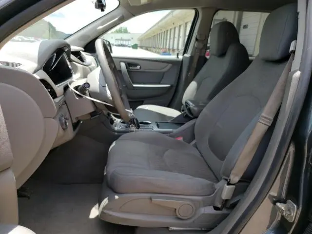 2013 CHEVROLET TRAVERSE LS  