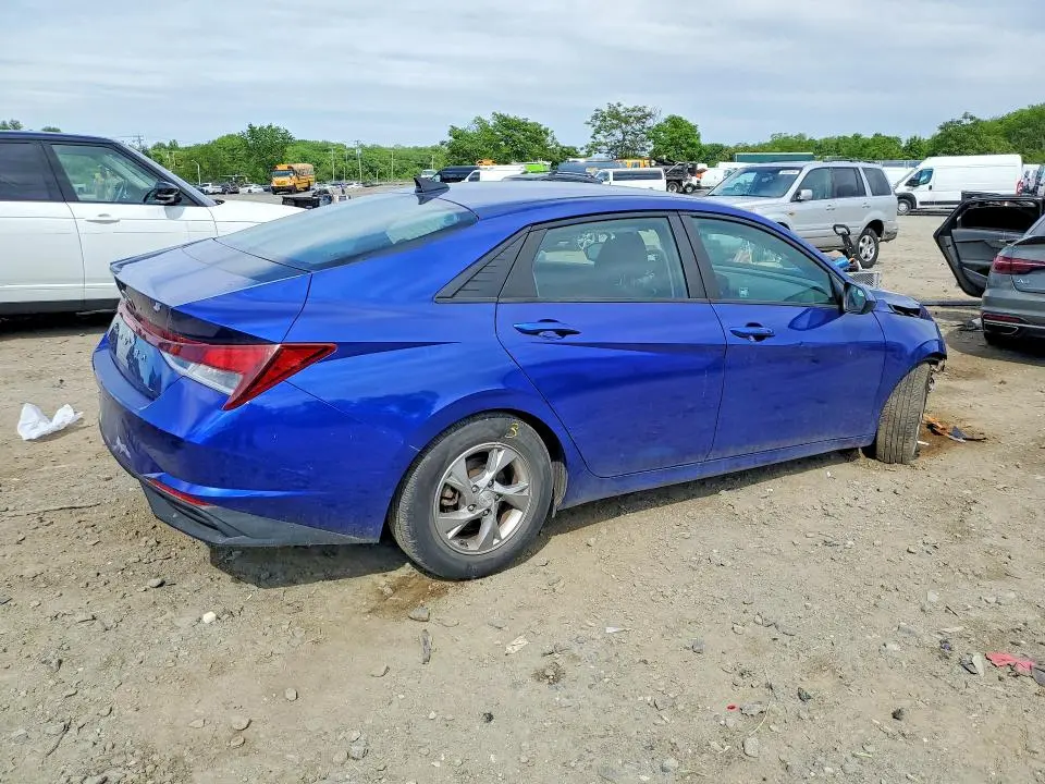 2021 HYUNDAI ELANTRA SE  