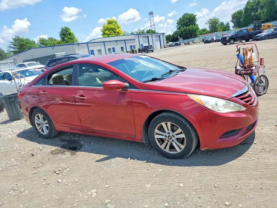2011 HYUNDAI SONATA GLS  