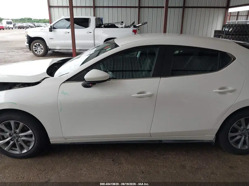 2022 MAZDA MAZDA3 2.5 S