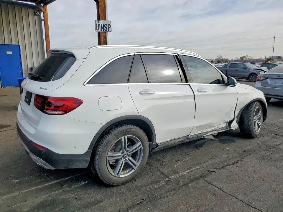 2021 MERCEDES-BENZ GLC 300 4MATIC  