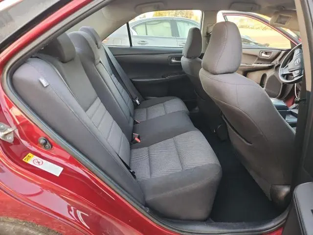 2015 TOYOTA CAMRY LE  