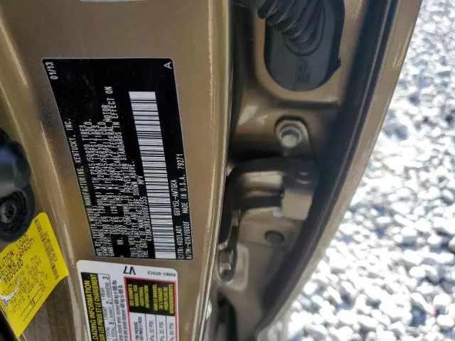 2013 TOYOTA VENZA LE  