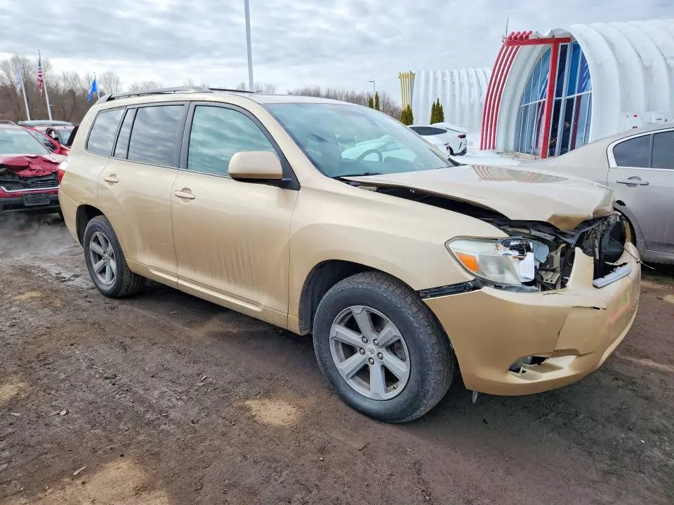 2010 TOYOTA HIGHLANDER SE  