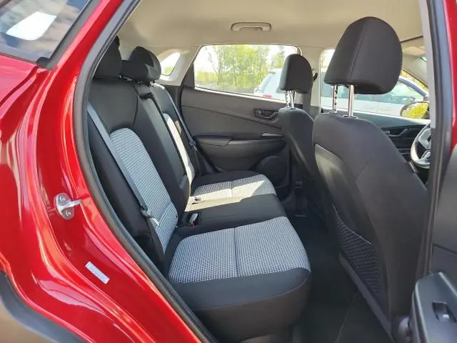 2021 HYUNDAI KONA SE