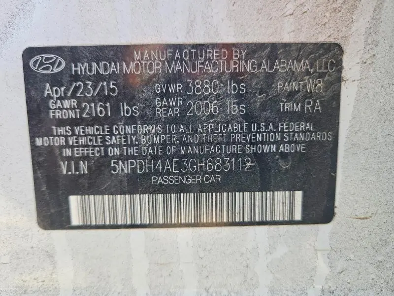 2016 HYUNDAI ELANTRA SE  