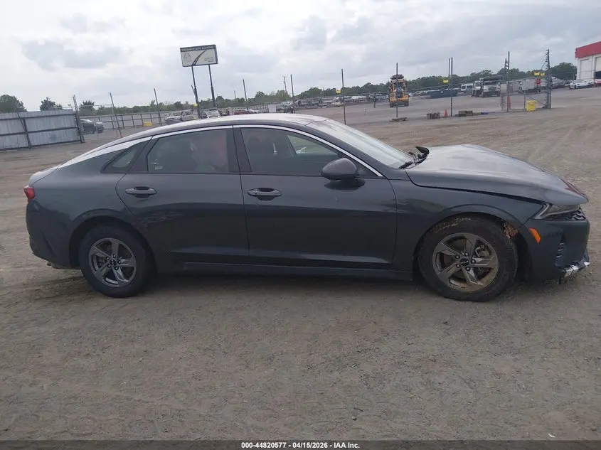2022 KIA K5 LXS