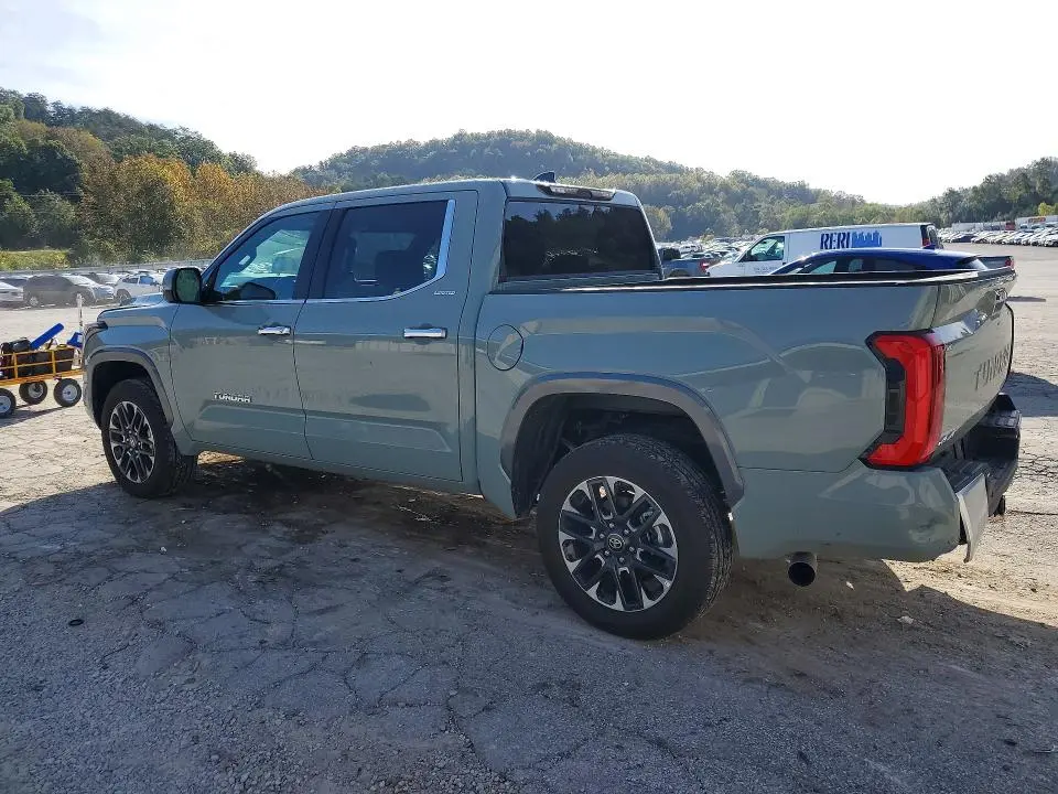 2026 TOYOTA TUNDRA CREWMAX LIMITED  