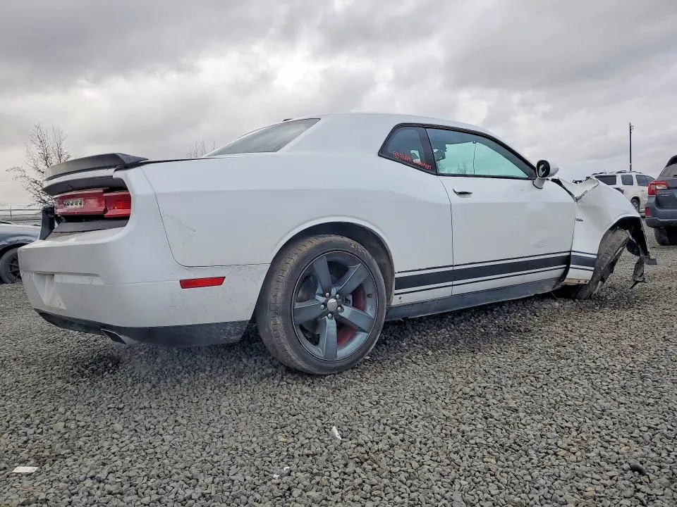 2013 DODGE CHALLENGER SXT  
