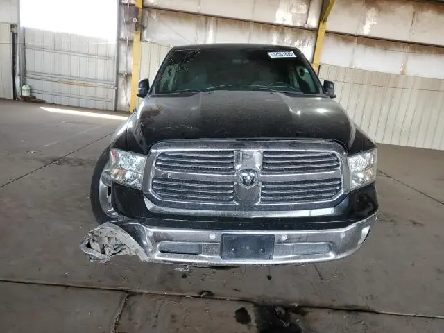 2015 RAM 1500 SLT  