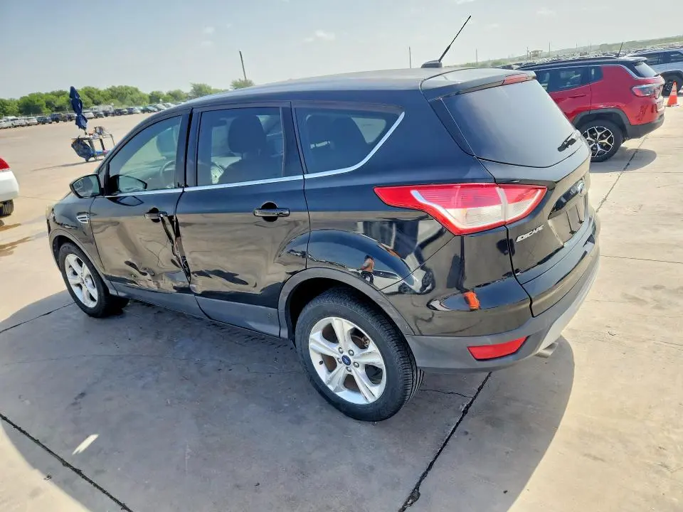 2016 FORD ESCAPE SE  