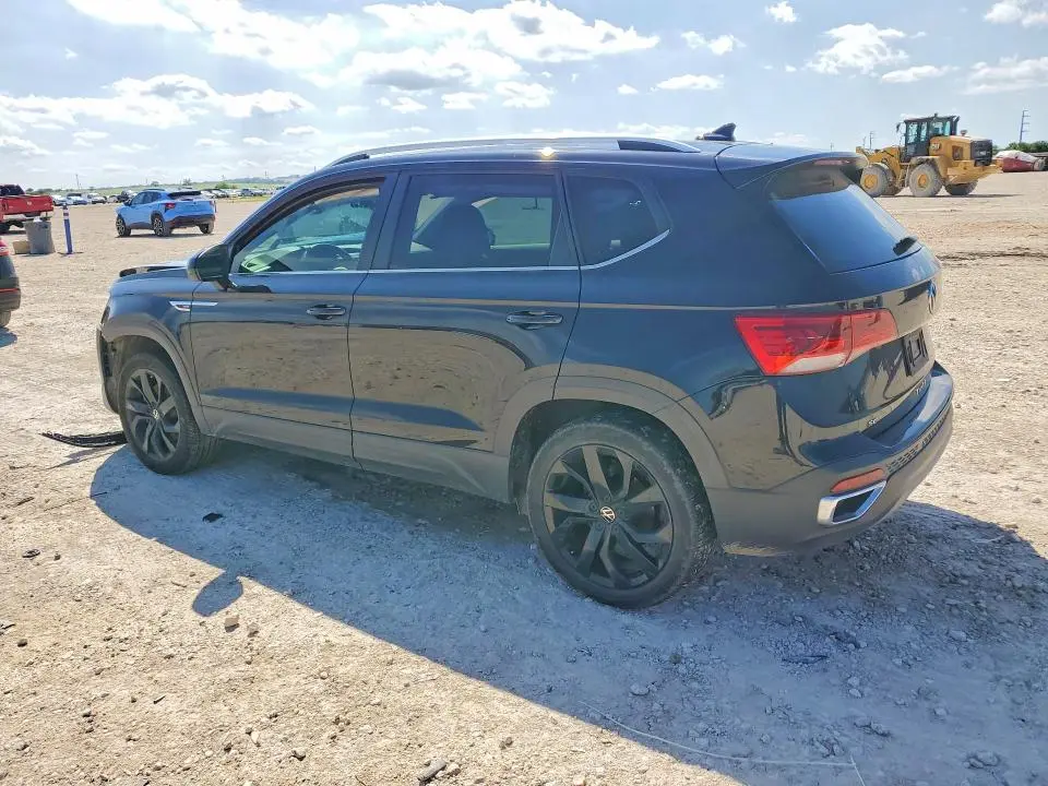 2022 VOLKSWAGEN TAOS SE  