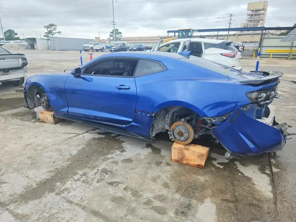 2022 CHEVROLET CAMARO LT1  