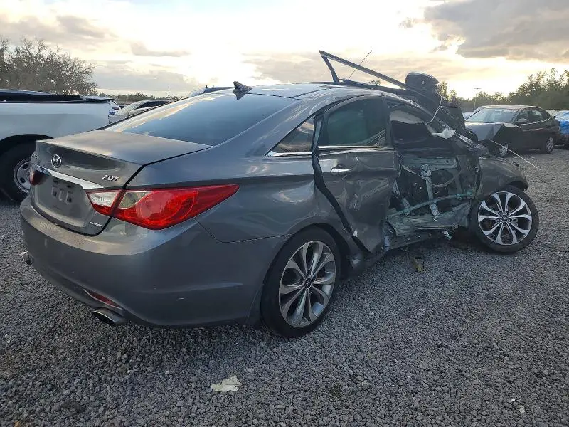 2013 HYUNDAI SONATA SE  