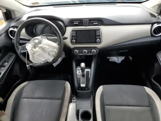 2020 NISSAN VERSA SV  