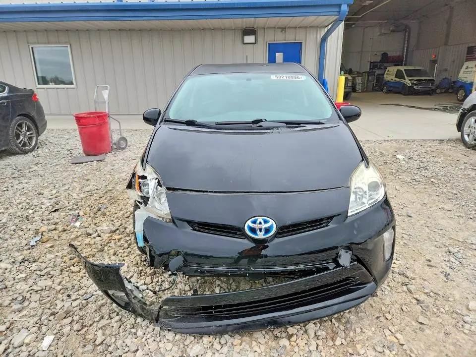 2015 TOYOTA PRIUS THREE  