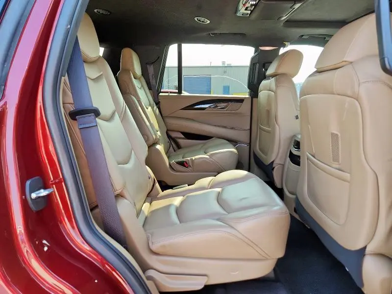 2020 CADILLAC ESCALADE PLATINUM  