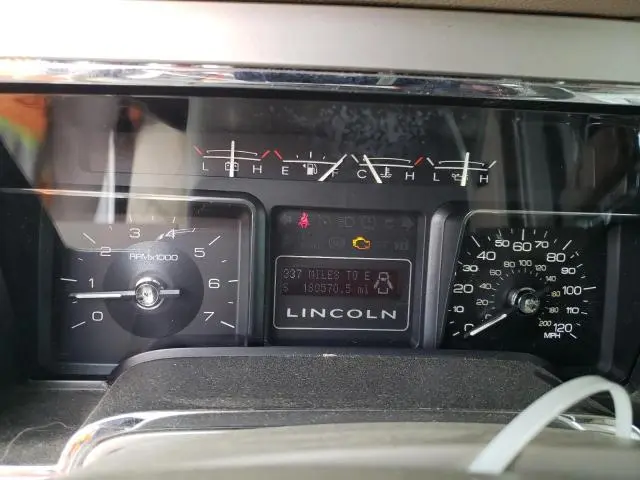 2010 LINCOLN NAVIGATOR   