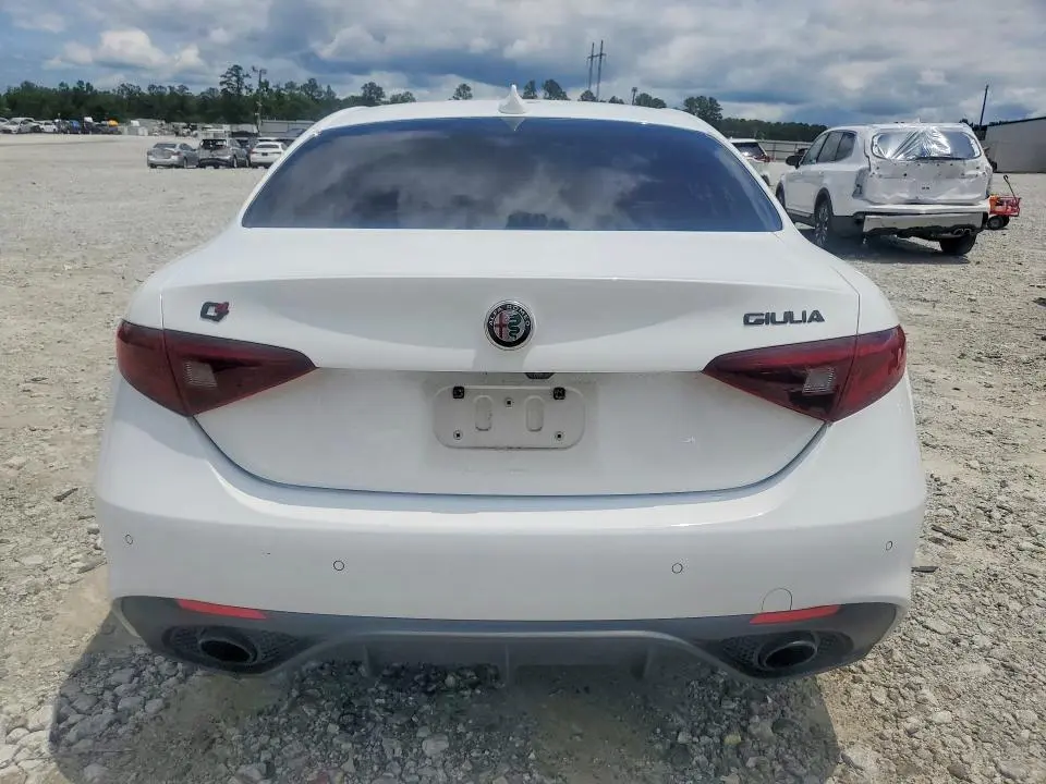 2019 ALFA ROMEO GIULIA   