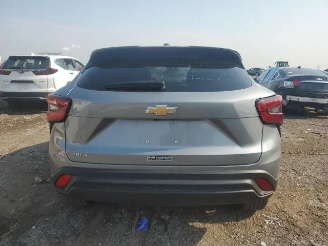 2025 CHEVROLET TRAX LS  