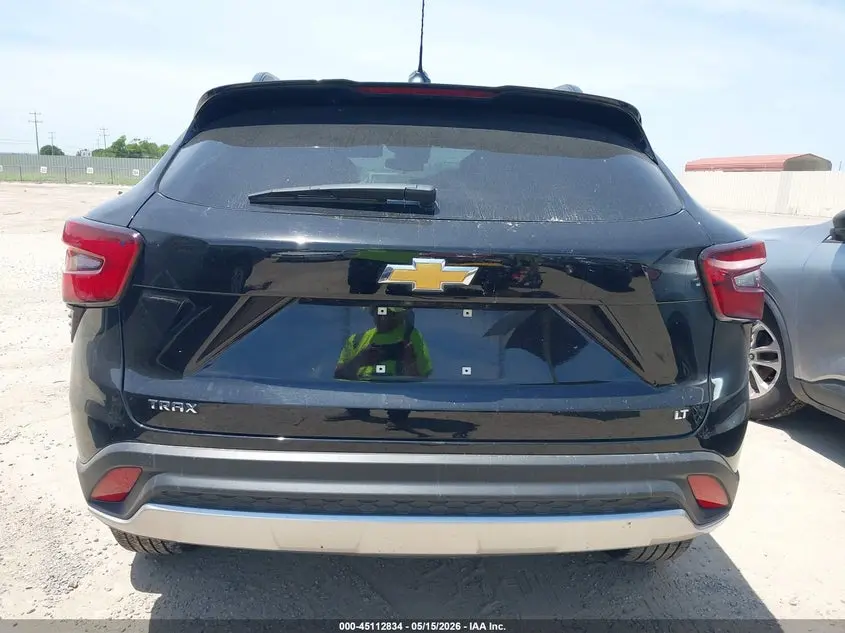 2025 CHEVROLET TRAX FWD LT