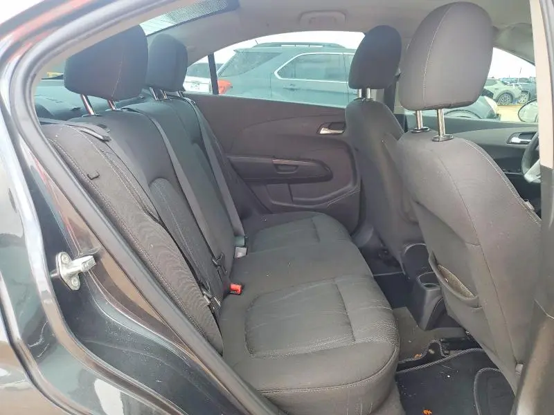 2017 CHEVROLET SONIC LT  