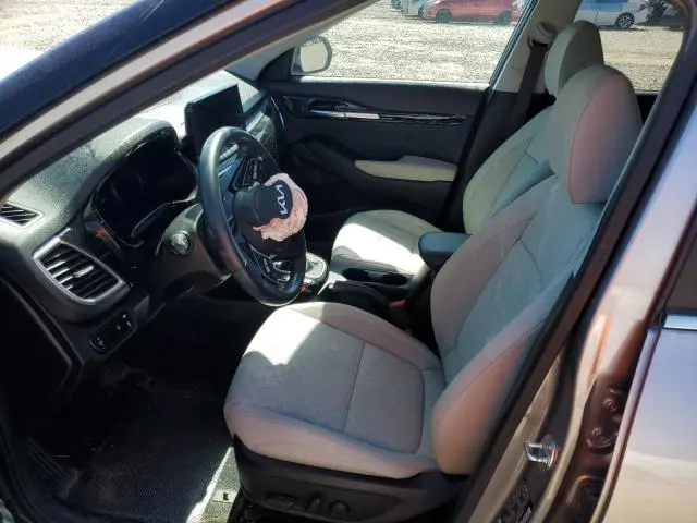 2022 KIA SELTOS EX  