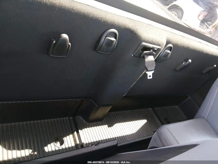 2020 RAM 1500 CLASSIC TRADESMAN  4X2 8' BOX