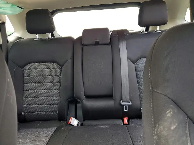 2020 FORD EDGE SE  