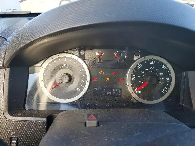 2011 FORD ESCAPE LIMITED  