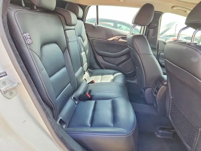 2017 INFINITI QX30 PREMIUM  