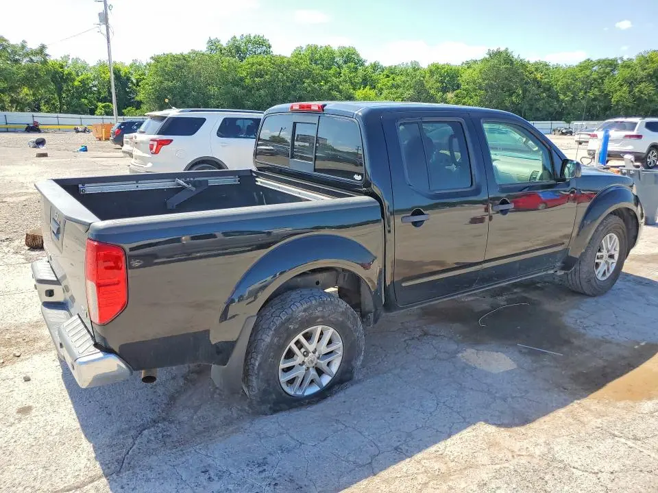 2014 NISSAN FRONTIER S  