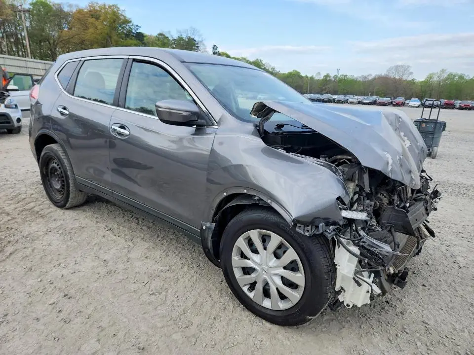2015 NISSAN ROGUE S  