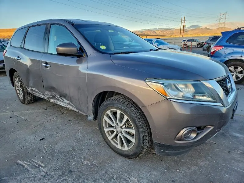 2013 NISSAN PATHFINDER S  