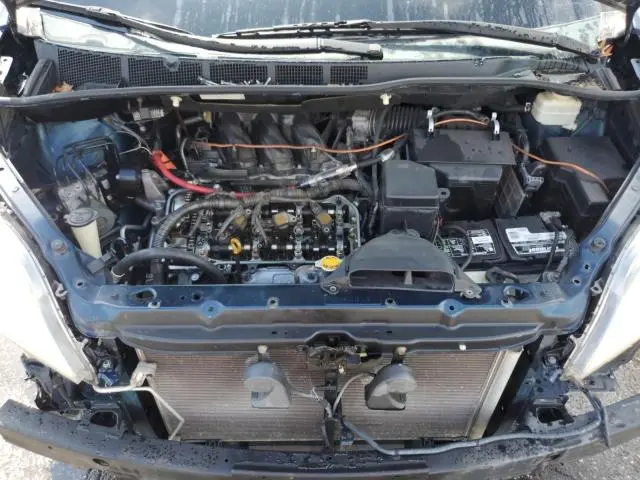 2011 TOYOTA SIENNA SPORT  