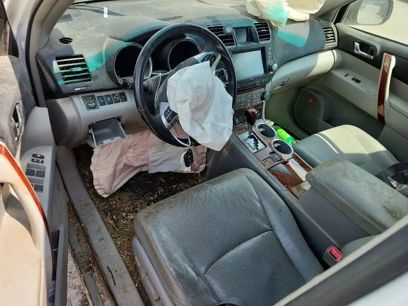 2011 TOYOTA HIGHLANDER HYBRID LIMITED  