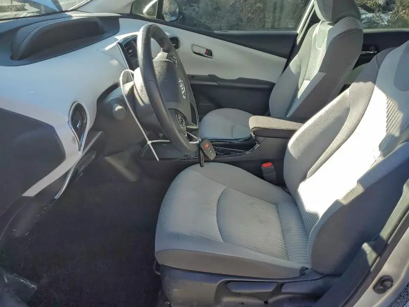 2021 TOYOTA PRIUS PRIME LE  