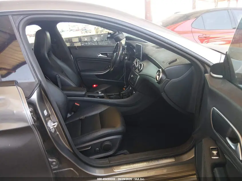 2015 MERCEDES-BENZ CLA 250  