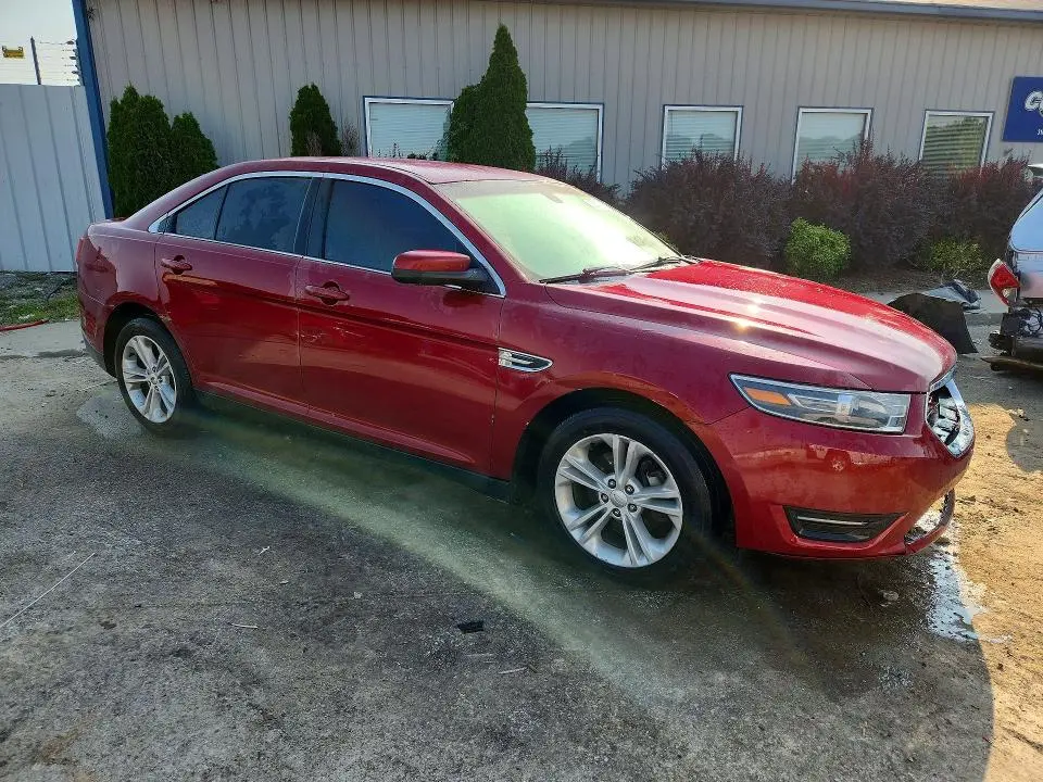 2015 FORD TAURUS SEL  