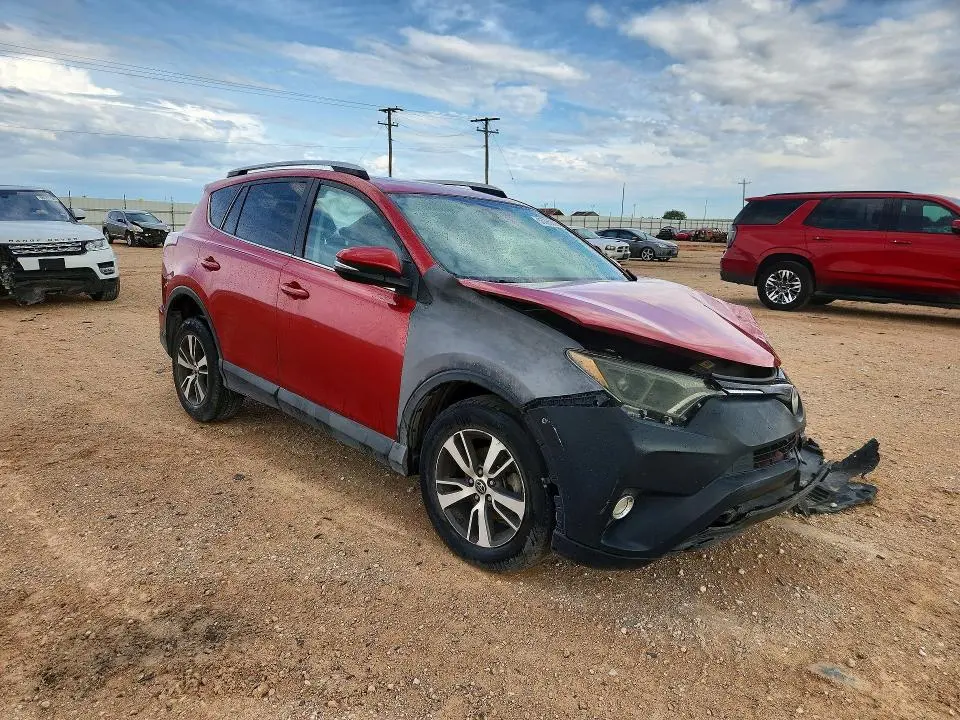 2017 TOYOTA RAV4 XLE  