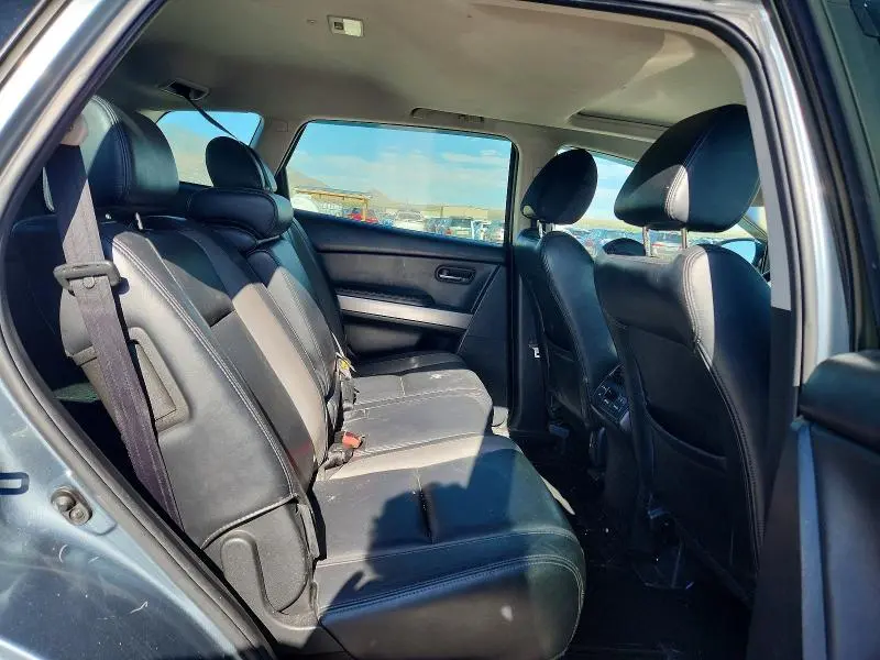 2010 MAZDA CX-9   