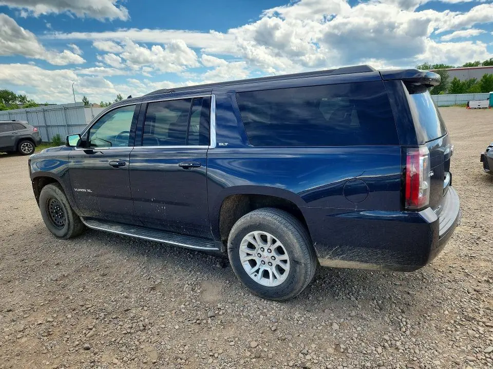 2017 GMC YUKON XL K1500 SLT  