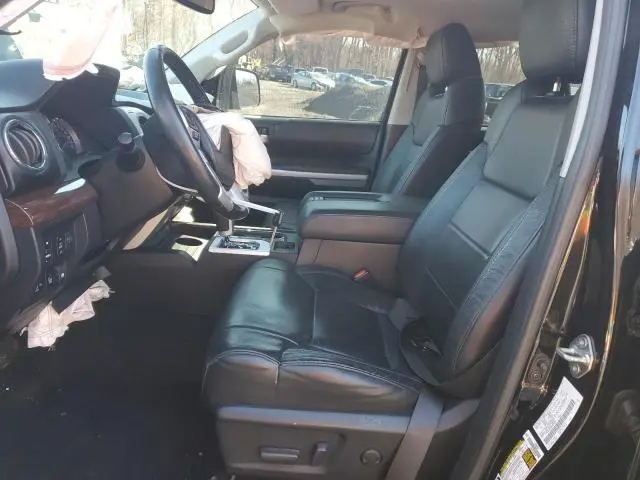 2017 TOYOTA TUNDRA CREWMAX LIMITED  