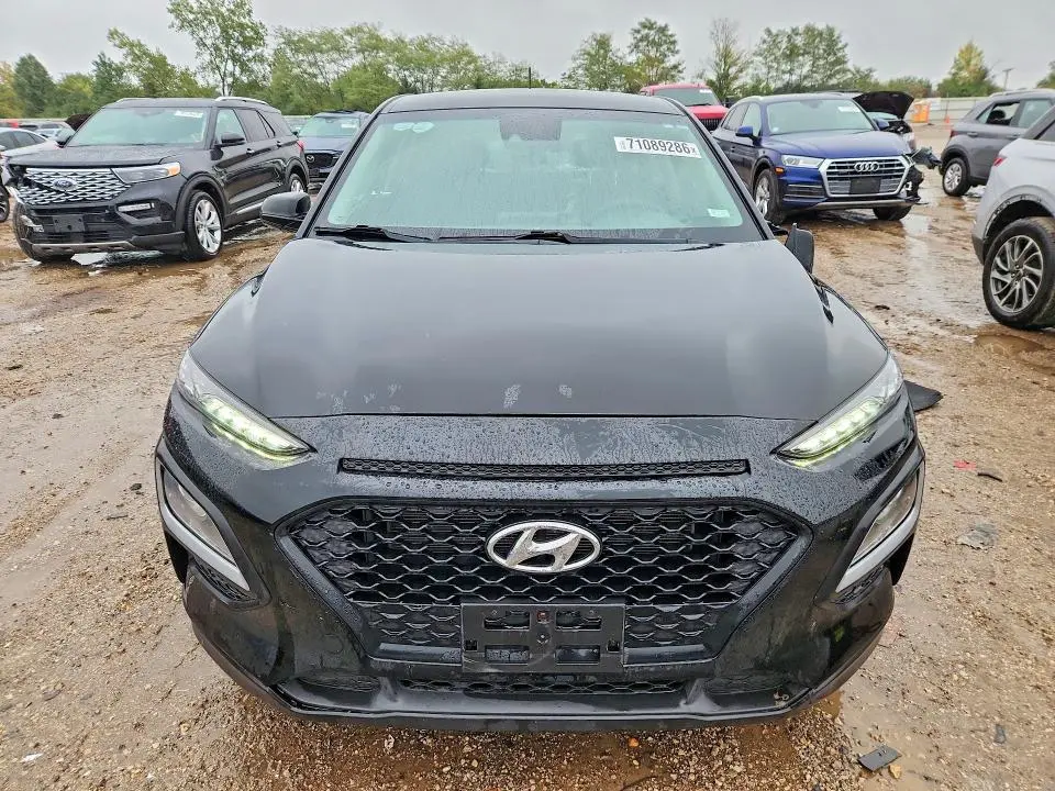 2020 HYUNDAI KONA SE  