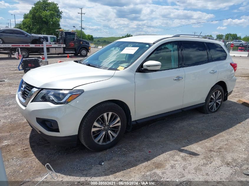 2017 NISSAN PATHFINDER SL