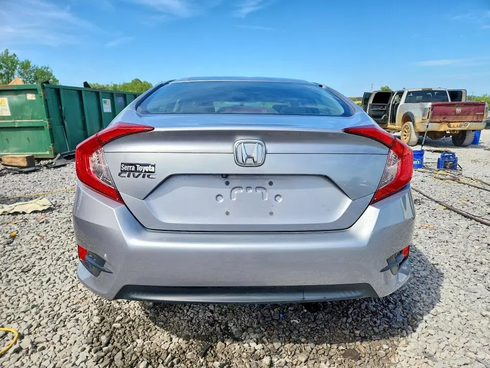 2018 HONDA CIVIC LX  